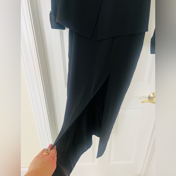 Black size 6 suit dress with slit by Damon Couture - Picture 6 of 7